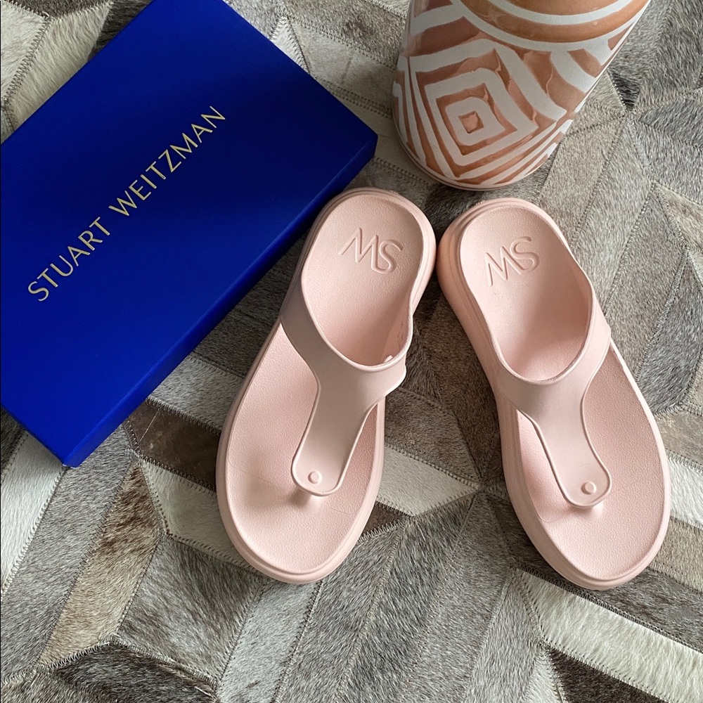 🆕 Stuart Weitzman Stuflex T-Strap Slide In Rosewater